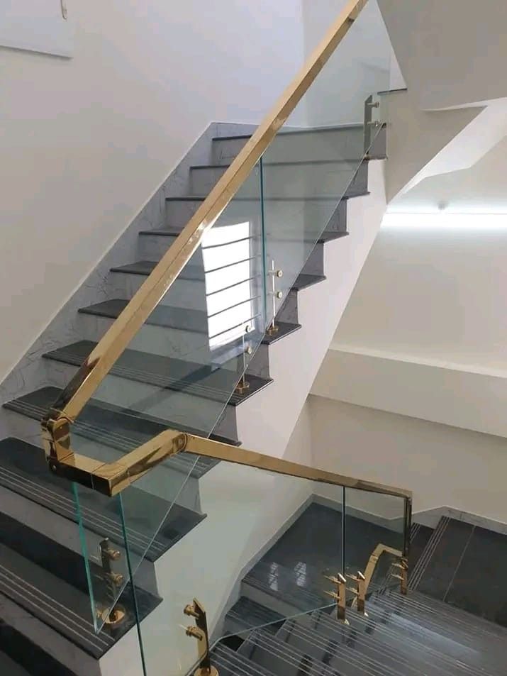هاندريل زجاج