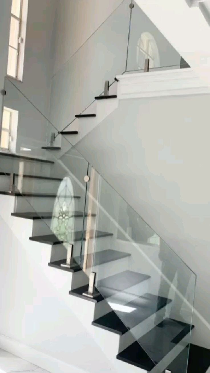 هاندريل زجاج
